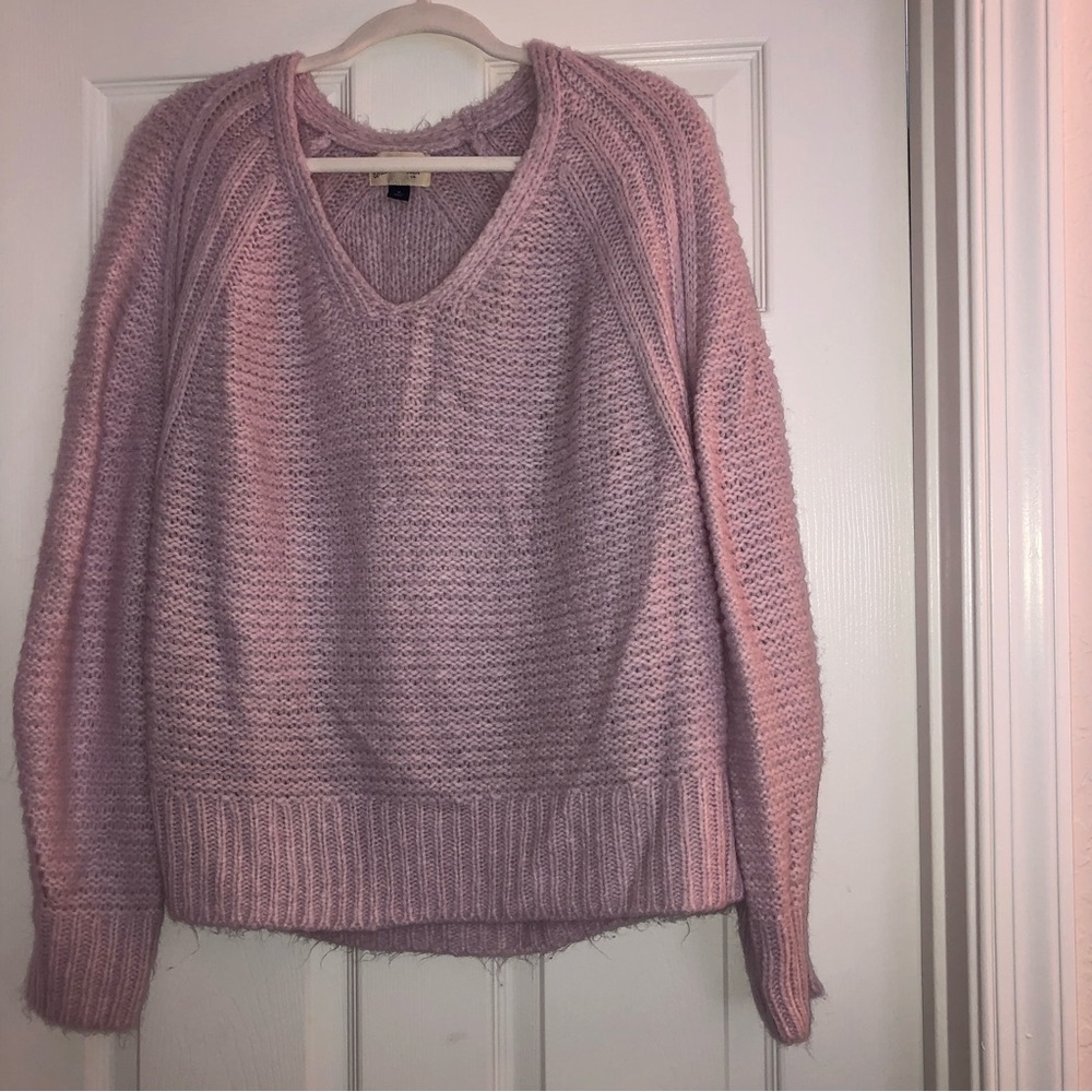 V neck sweater